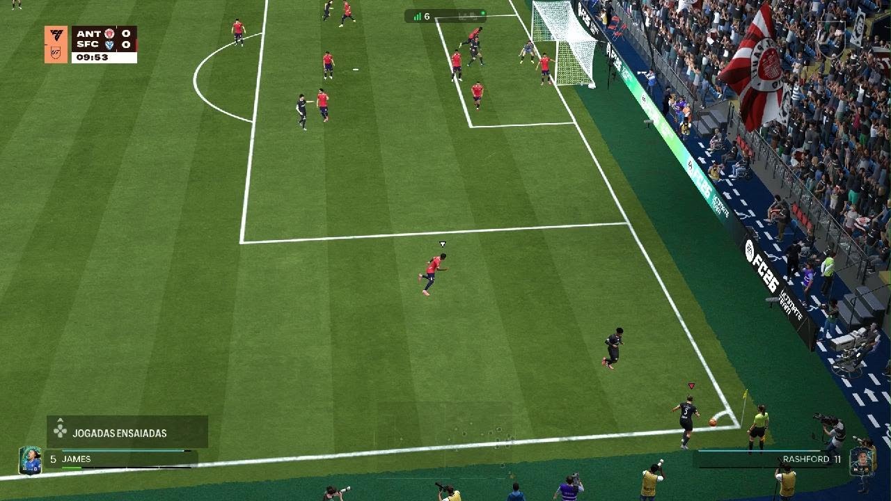 EA SPORTS FC 26 Adversário descontrolado e gol de goleiro no final
