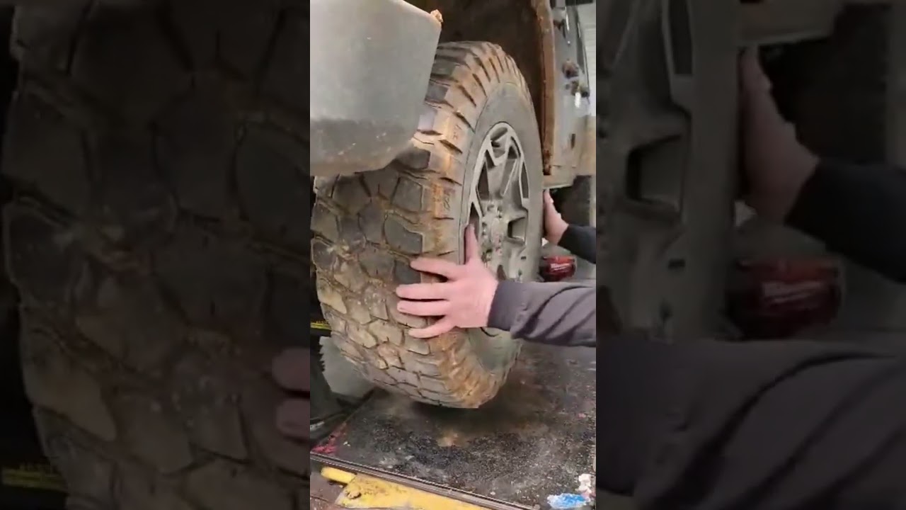 Bad bearings! Check your wheel bearings! #4x4 #offroad #jeep