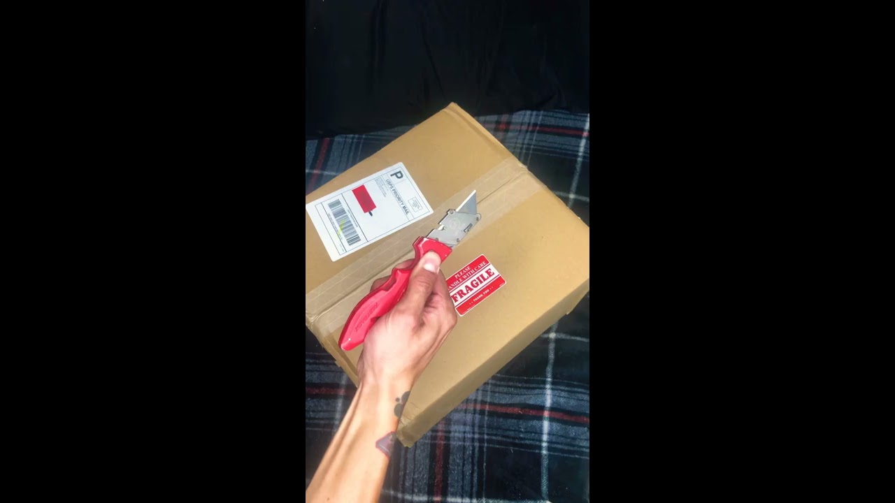 Dr Dabber Switch Device Unboxing