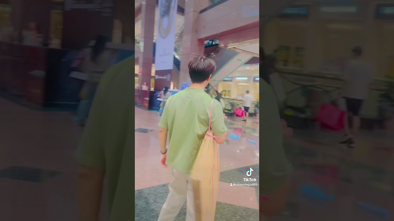 Run way  ! HERMES ထက်စျေးကြီးတဲ့ အိတ် 