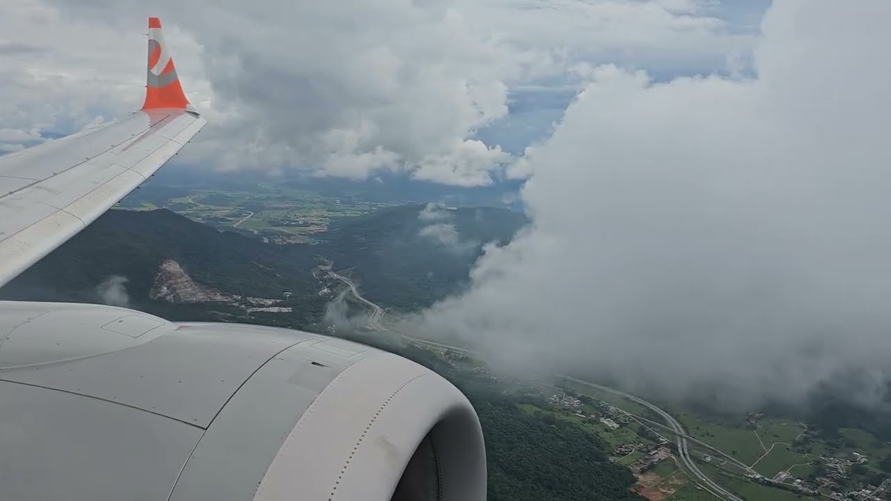 Aproximação e pouso em Florianópolis-SC | Gol Boeing 737 MAX 8