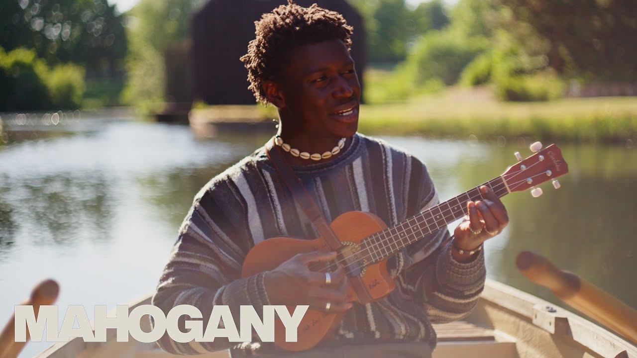 Mon Rov&icirc;a - crooked the road. | Mahogany Session