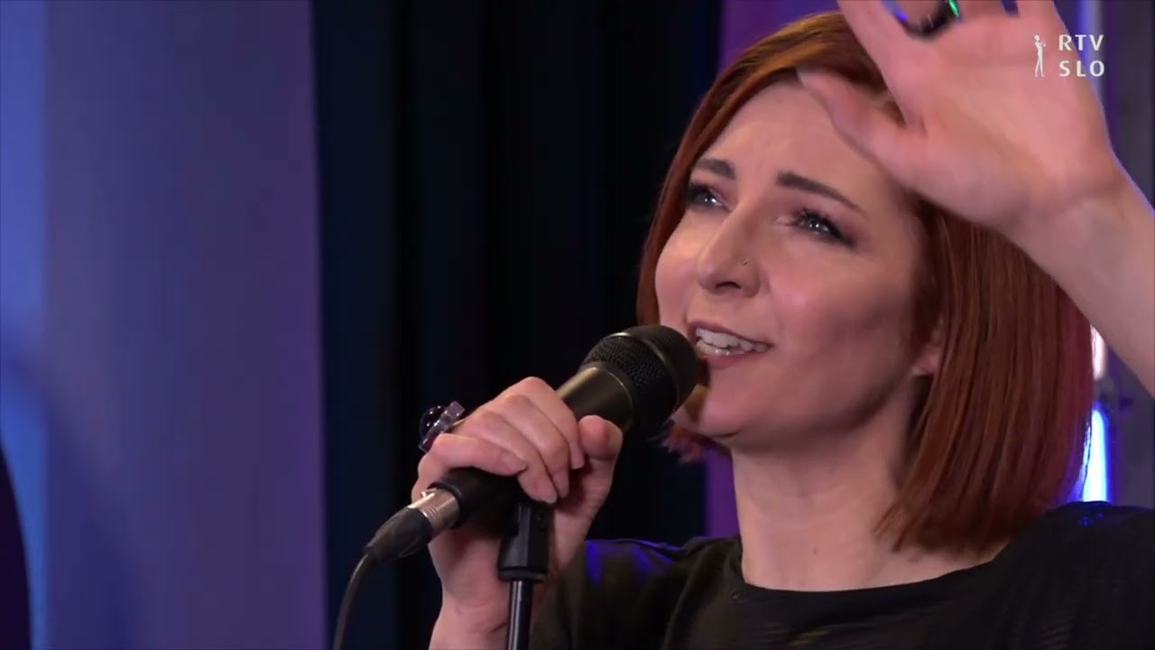 RADIO Si MAIN STAGE - Lara Baruca - Ko hodiš nad oblaki