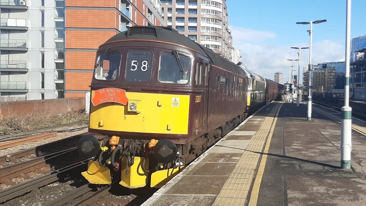 *Rare* A Railtour at Battersea Park | 33207 & 33012 pass through with The Devon Crompton 8/3/20
