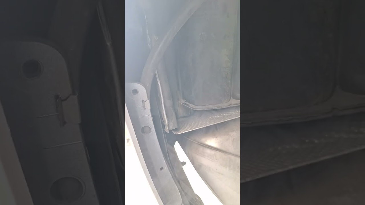 Mercedes-Benz e350 evap smoke test