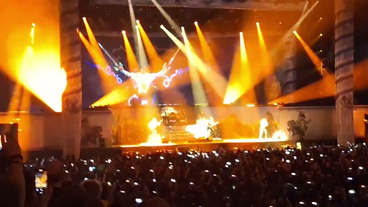 MANOWAR   KINGDOM OF ROCK  8.3.2025  NAVARRA ARENA