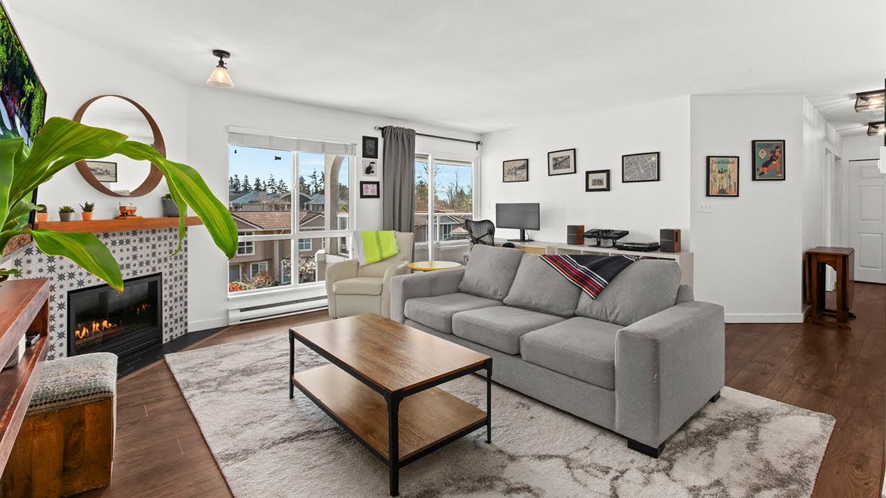 2 Bedroom White Rock Penthouse for sale | 309-15875 Marine Dr (Southport)