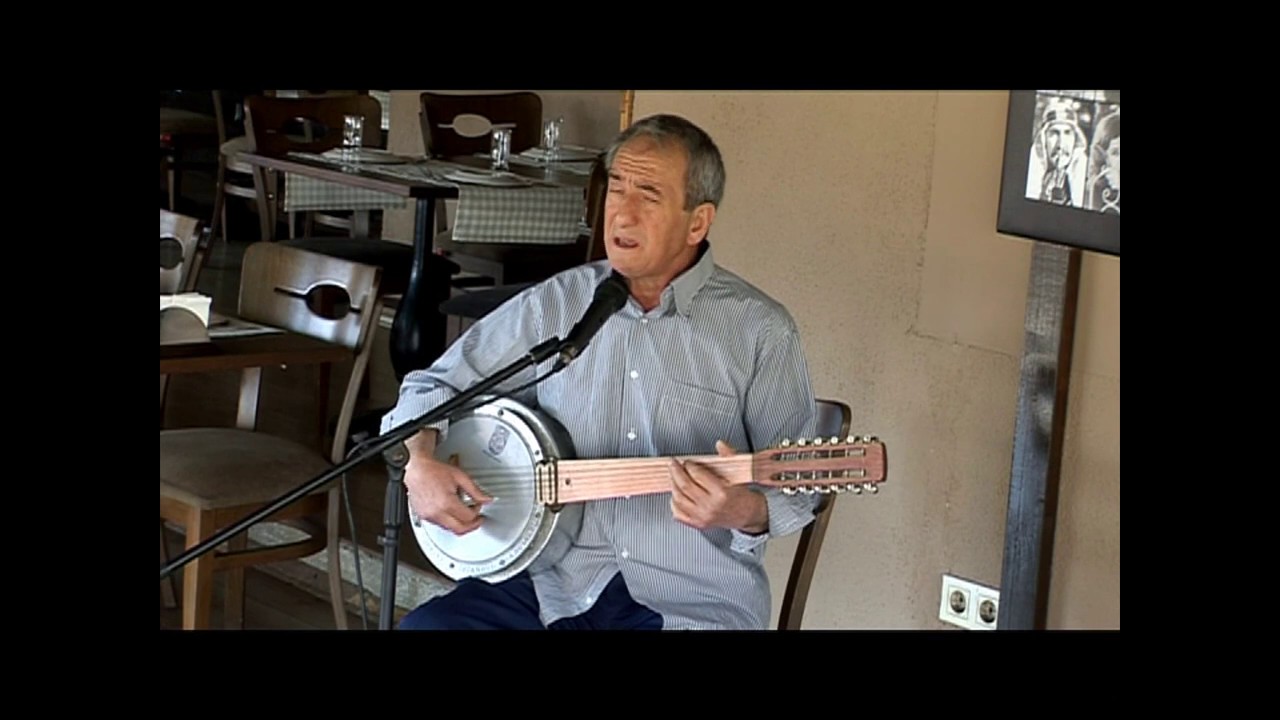 Doldurdum Kadehimi Dinmeyen Gözyaşımla (Garip) - Meyhanelerde Akşam / Mustafa Oruç