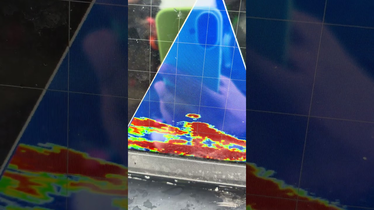 Lowrance Eagle EYE 9 с датчиком Live Sonar.  #рыбалка #отдых