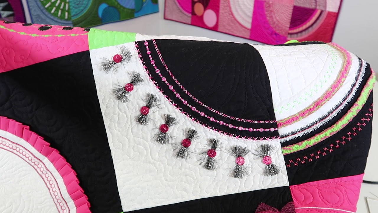 Singer Quantum Stylist 9960 23 Sewing on Buttons