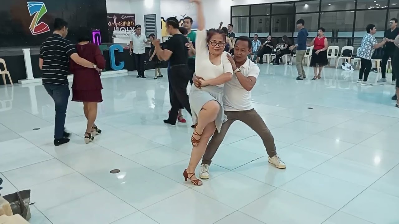 Zabarte3Feb@Youngatheartdancibgmoms