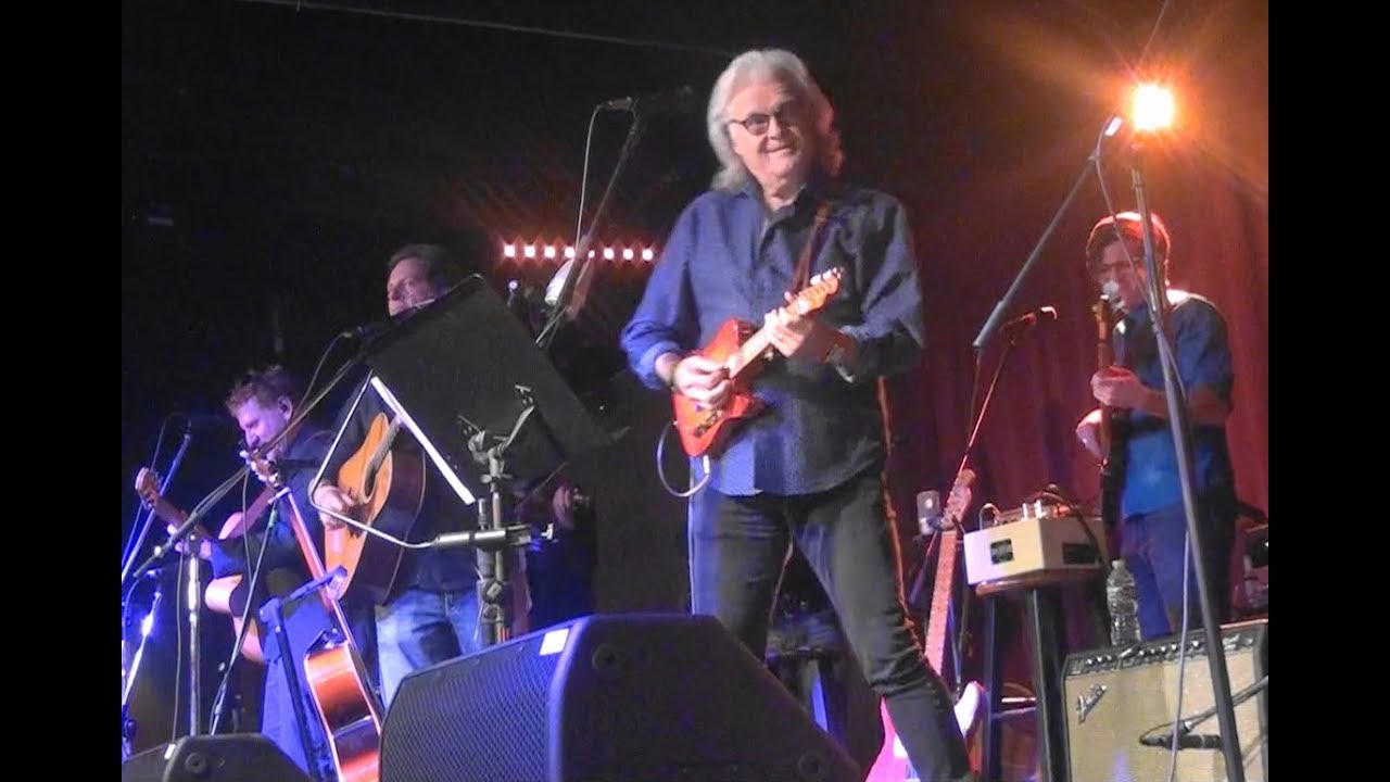 Ricky Skaggs & Kentucky Thunder (Plus) - Raising The Dickens