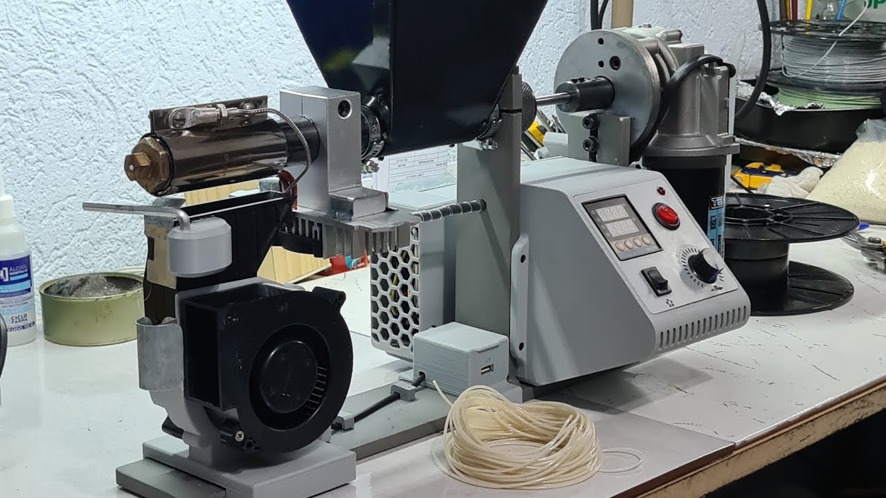 Teste da extrusora de filamento