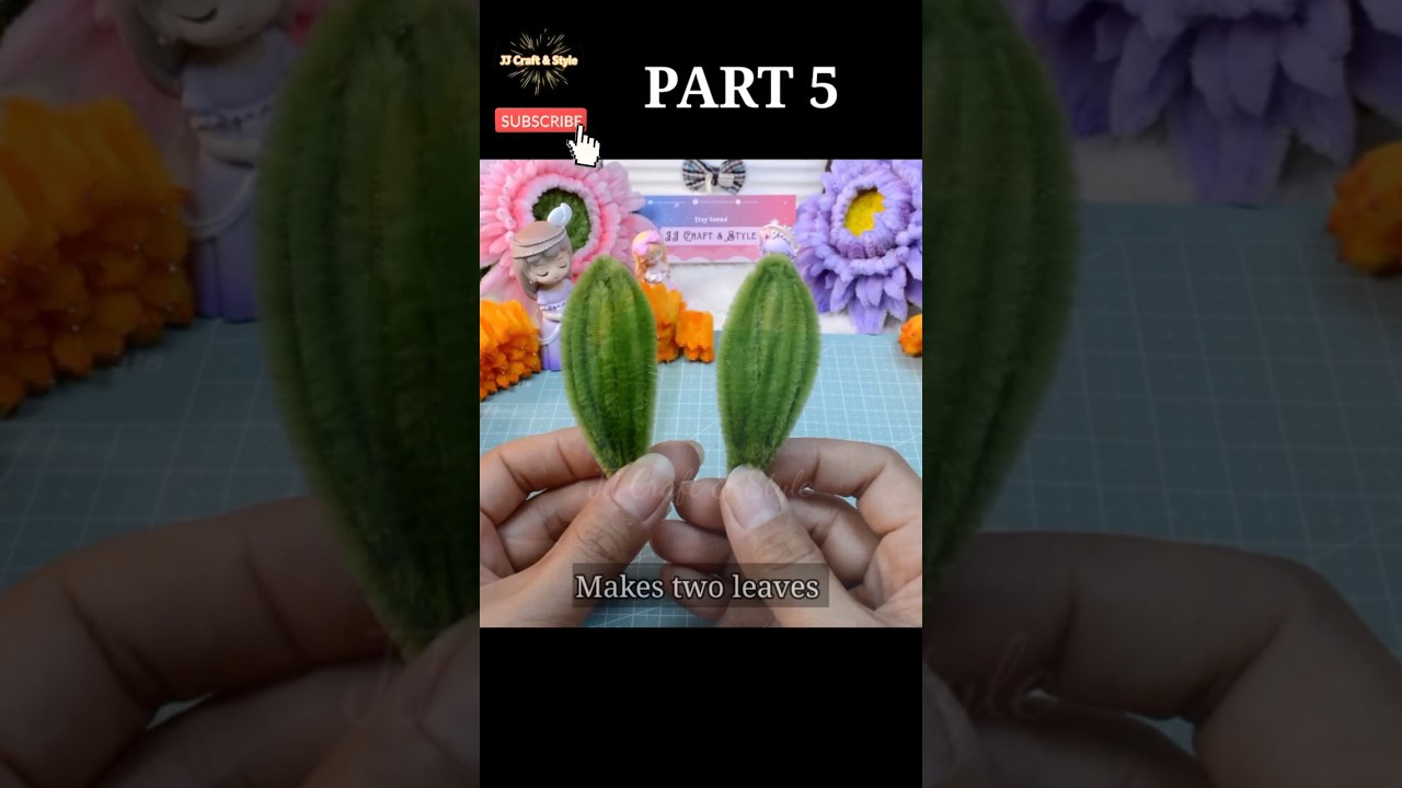 🌿😍 Easy way to make leaves with pipe cleaners | Chenille wire crafts #shorts #pipecleanercraft