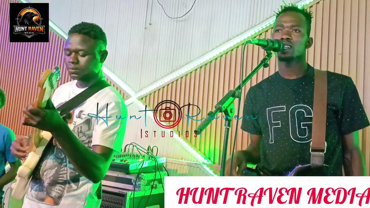 BEST MBUTU KWAYO ICONIC LIVE 🛑 SHOW AT CAPTAIN LOUNGE 