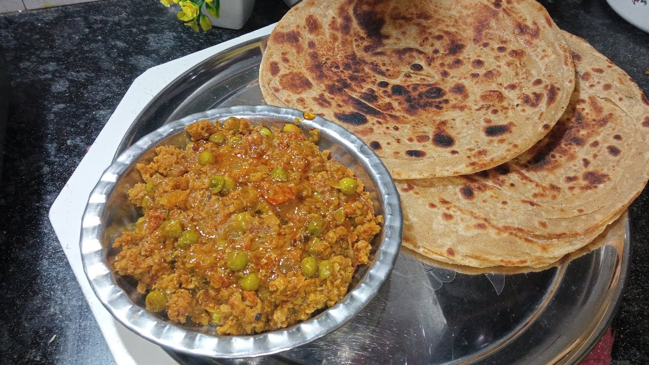 दोपहर के खाने में सोयाबीन कीमा मटर लच्छा पराठा#food@hummy.tummy.