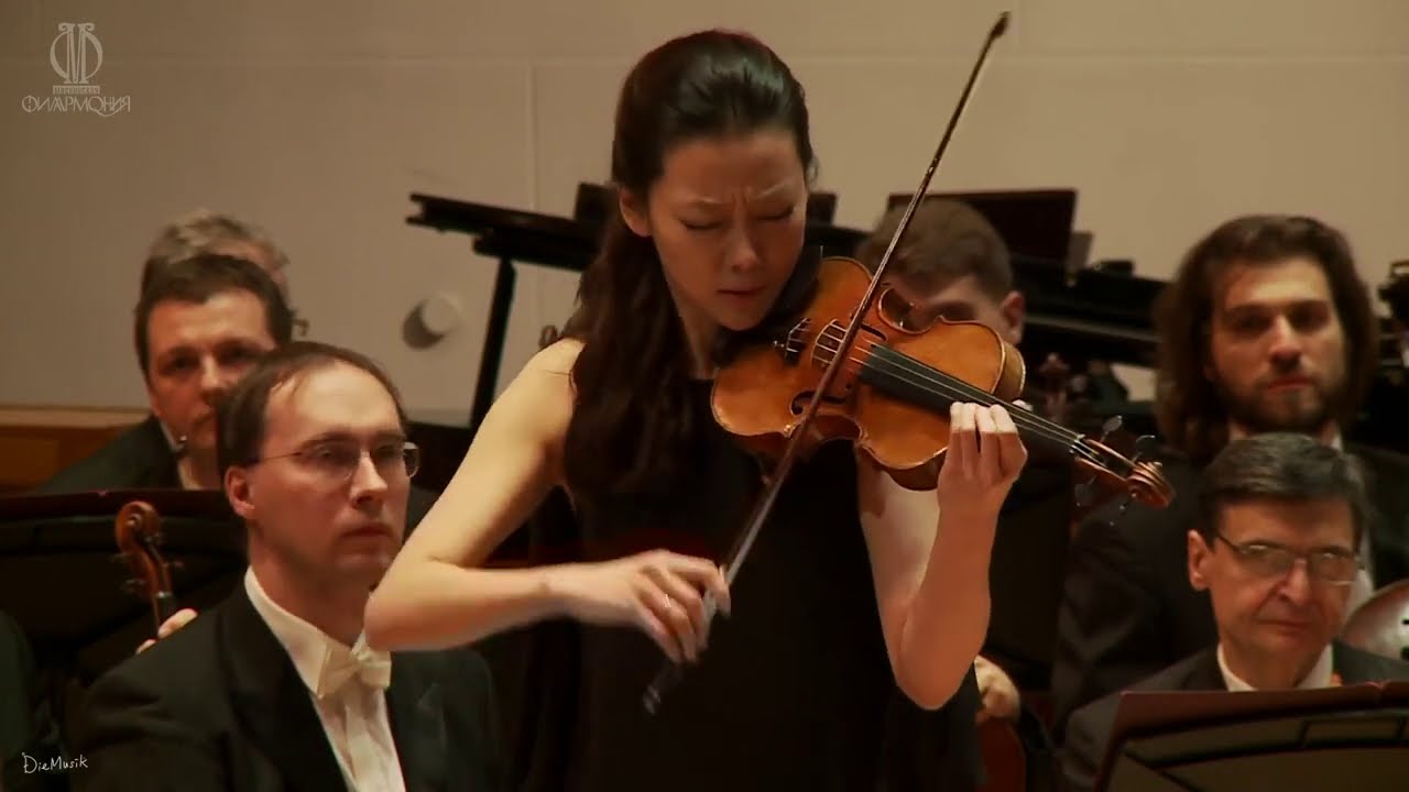 Clara-Jumi Kang: Sibelius, Violin Concerto in D Minor, Op. 47