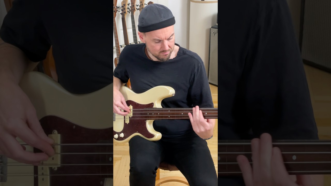 What a FRETLESS Precision Bass sounds like!