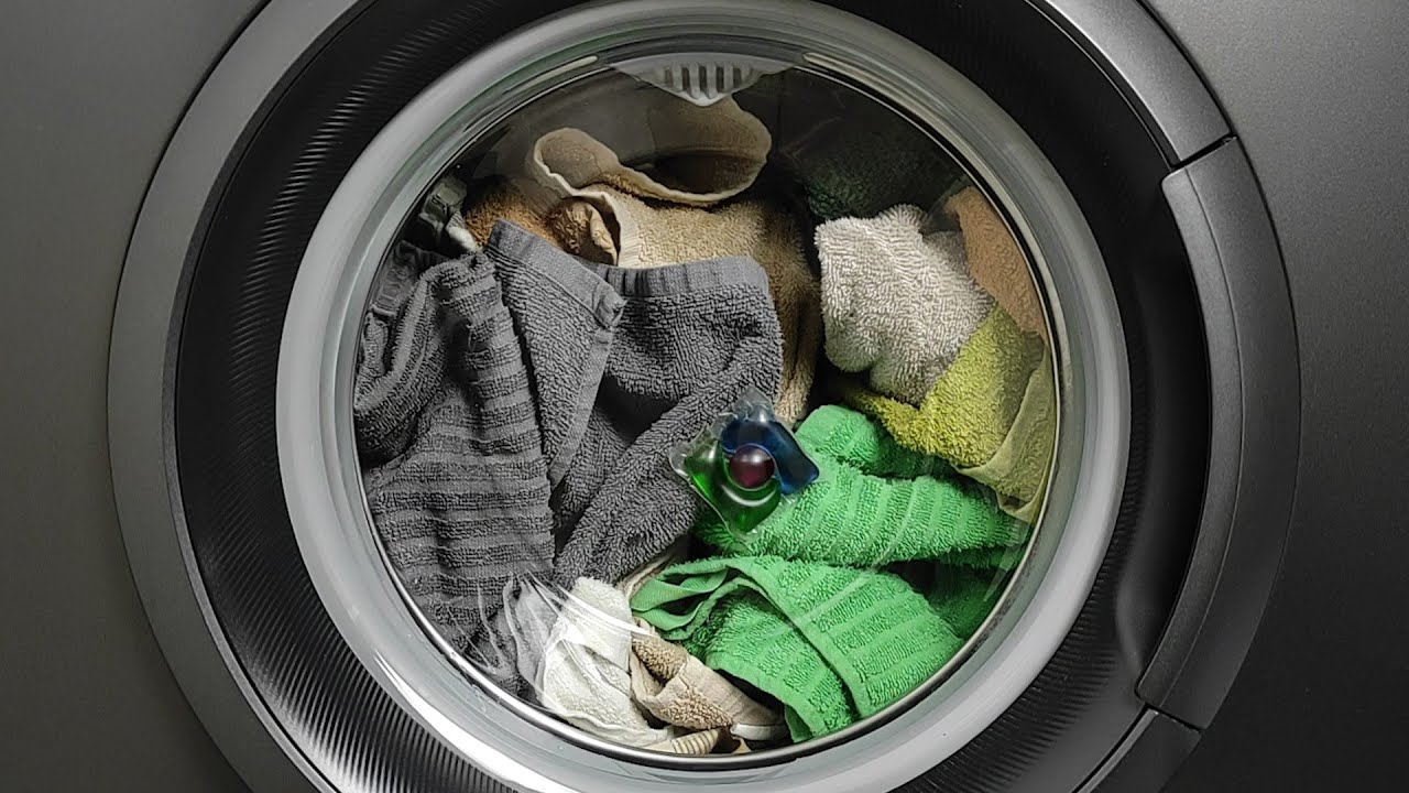 Electrolux PerfectCare 600 | Washing Color Fluffy Towels On Cotton Mode #washingmachine #asmr
