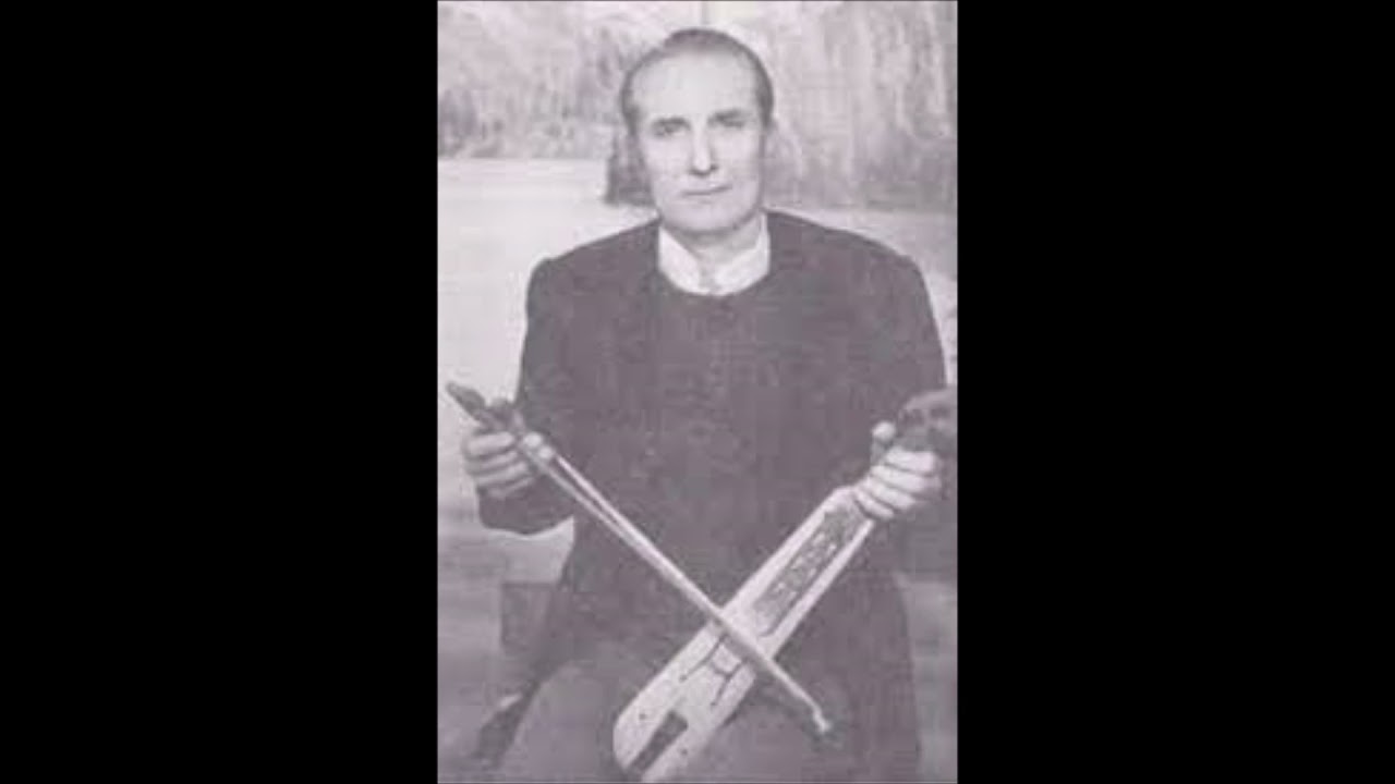 Μήτιας Ταυρίδης: αχπαστόν - ομάλ