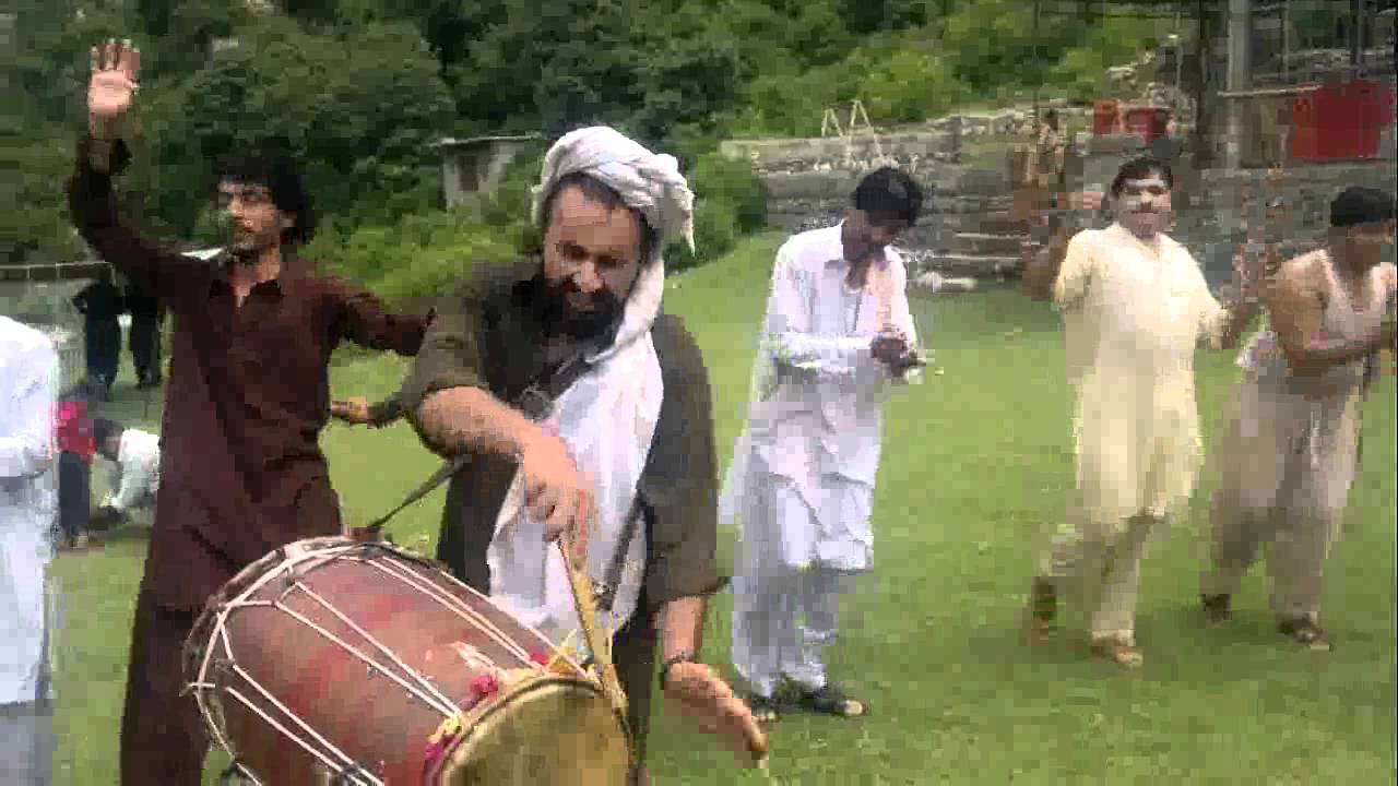 maseed attan in islamabad part# 01 by james_0.avi