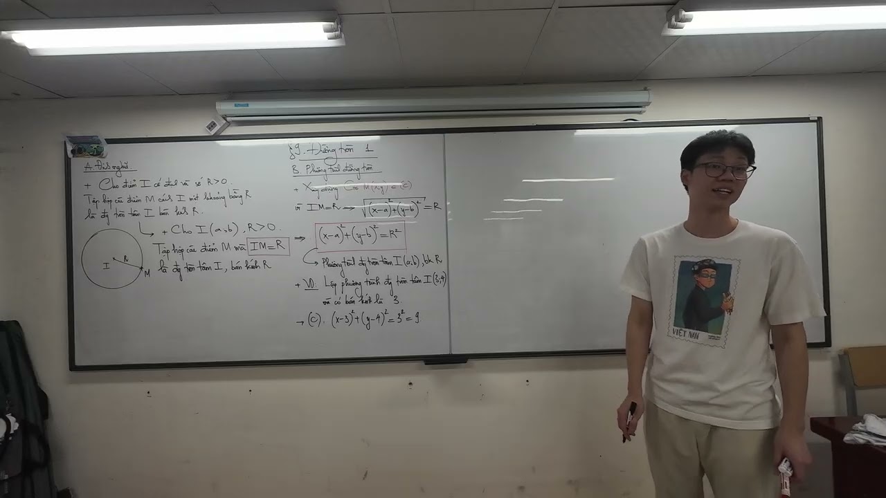 Hình 10: Đường tròn 1 (2010)