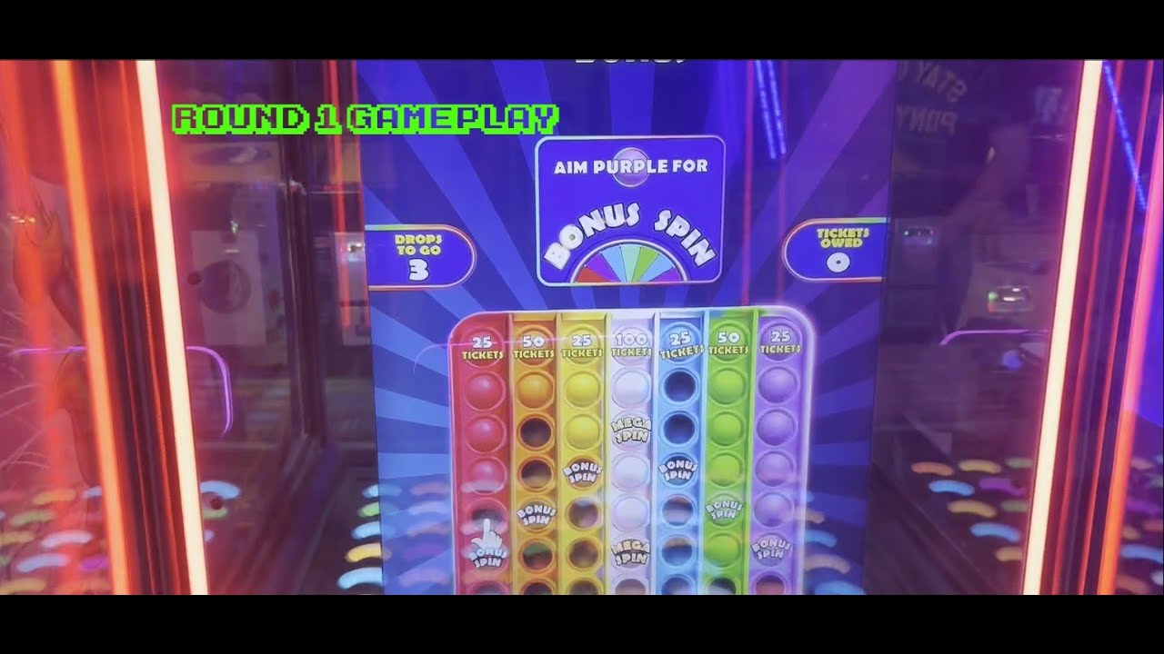 Playing pop it arcade game @ round 1