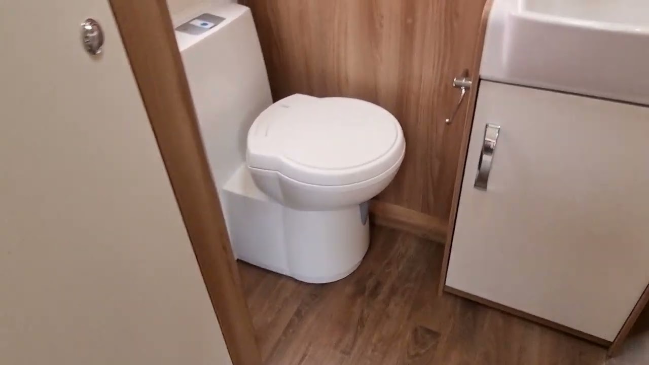 2018 Swift Sprite Quattro EB Walkaround