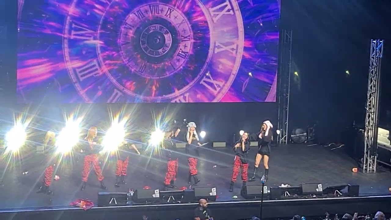 Dreamcatcher LIVE - New Days | Apocalyps: Follow Us World Tour Tilburg, The Netherlands 2022