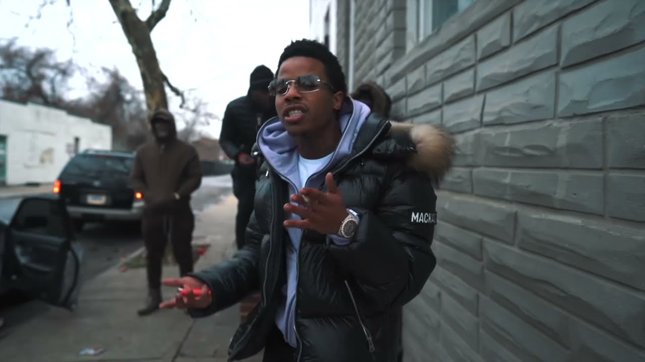 Blue Benjamin Sleepy - Mi Casa [Official Music Video]