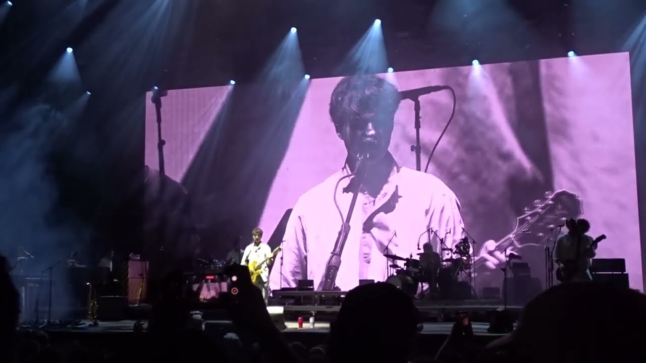 VAMPIRE WEEKEND - hope @ PAREDES DE COURA 2025