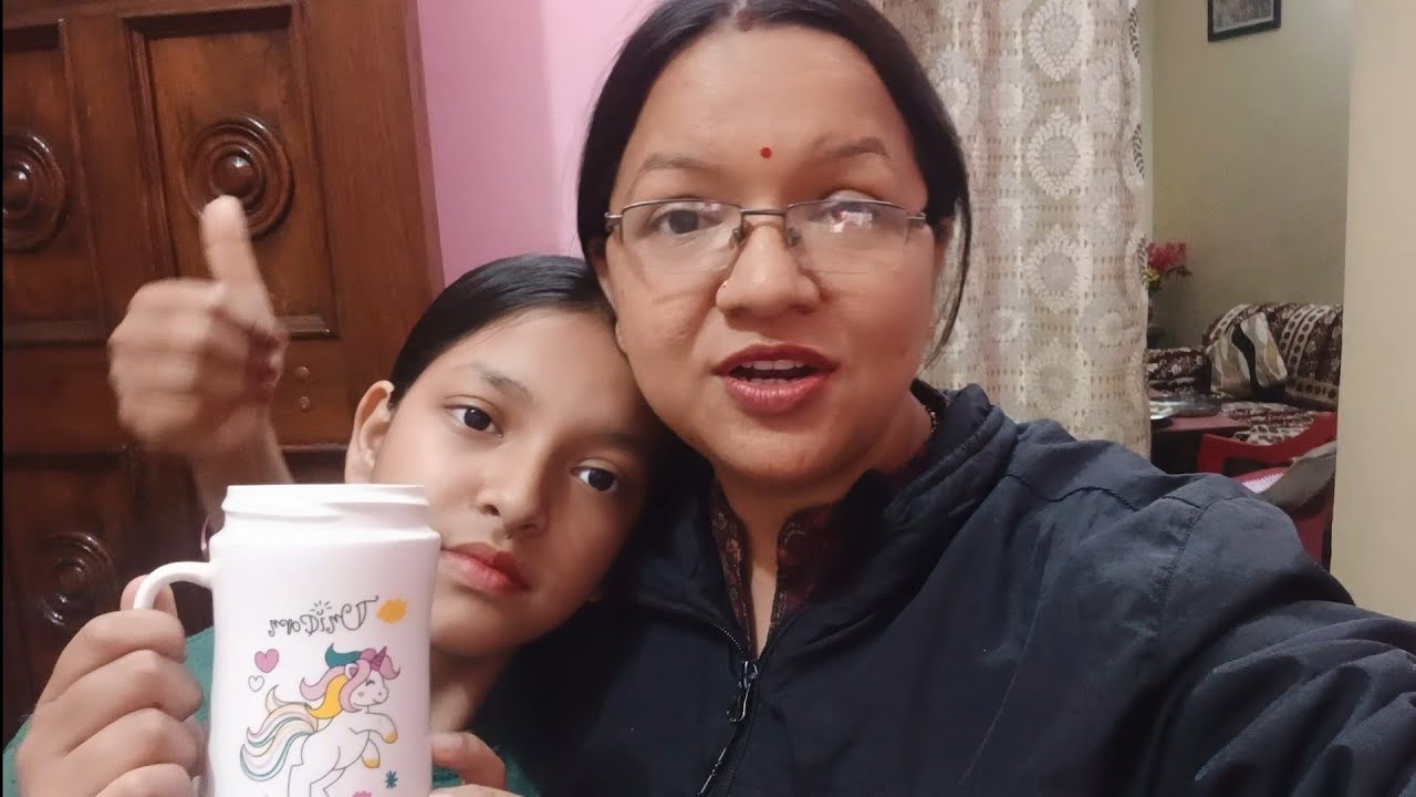 हमारी बेटी को पता नहीं क्या हो गया🤔🤔 #momlife  #familyvlog  #uttarakhandivlogger #dailyvlogs 