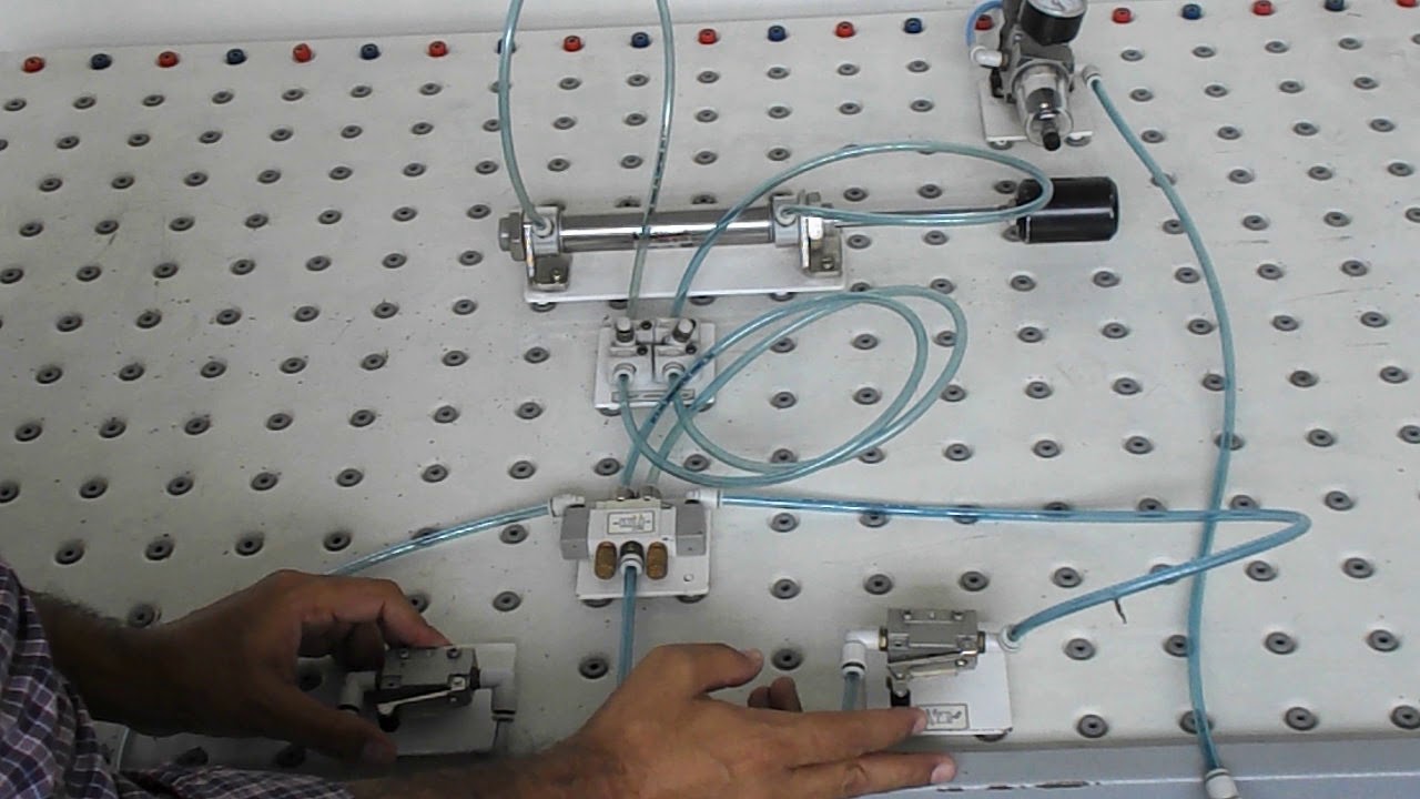 Speed control of double acting pneumatic cylinder