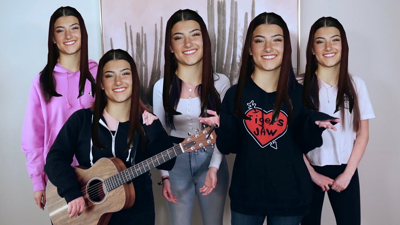 SINGING POPULAR TIK TOK SONGS + DRESSING UP AS TIK TOKERS