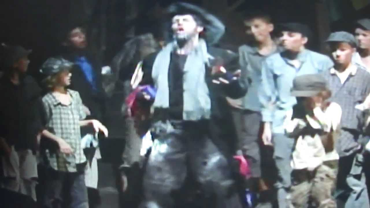 Oliver Twist - Pick A Pocket (Max Keir)