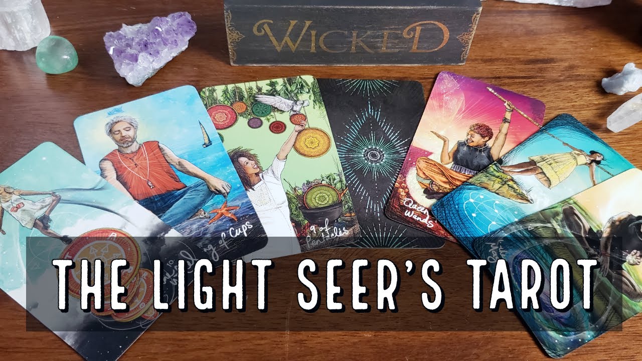 The Light Seer's Tarot Unboxing