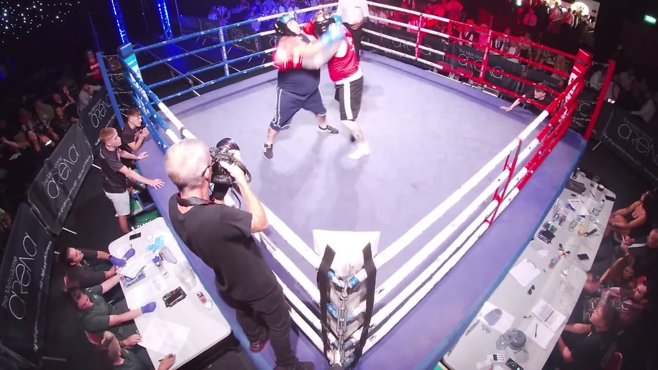 Ultra White Collar Boxing  Barnsley  Kane The Viking Broadhurst V The Gambler