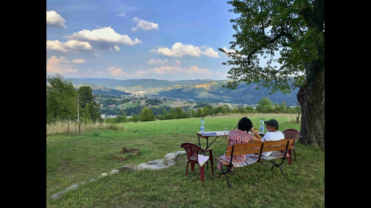 GAZDOVSKÝ DOM S ROZĽAHLÝM POZEMKOM - 2,2 HA NA POLOSAMOTE, HRIŇOVÁ