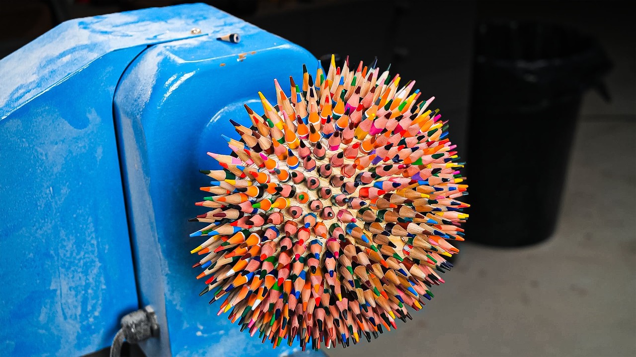 500 Pencils Transformed Into a Stunning Handmade Lamp!
