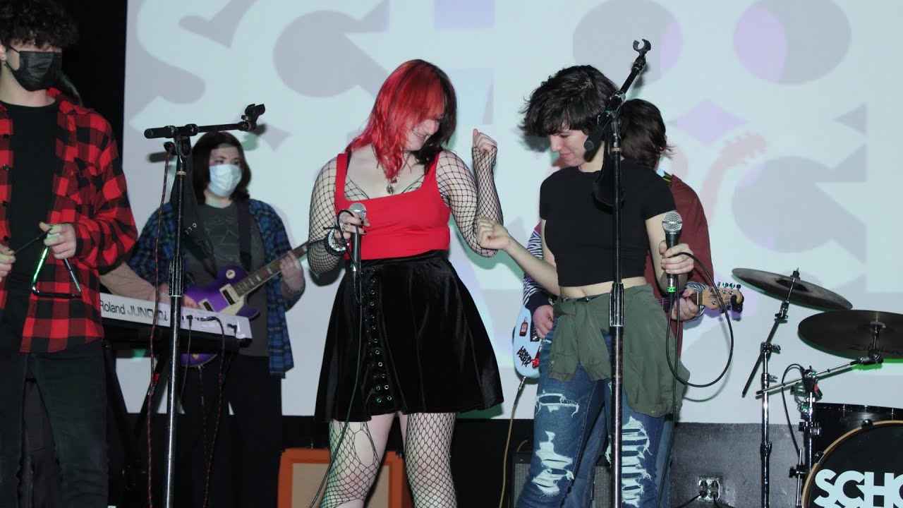 FAT LIP (LIVE Sum 41 Cover) by School of Rock PJ