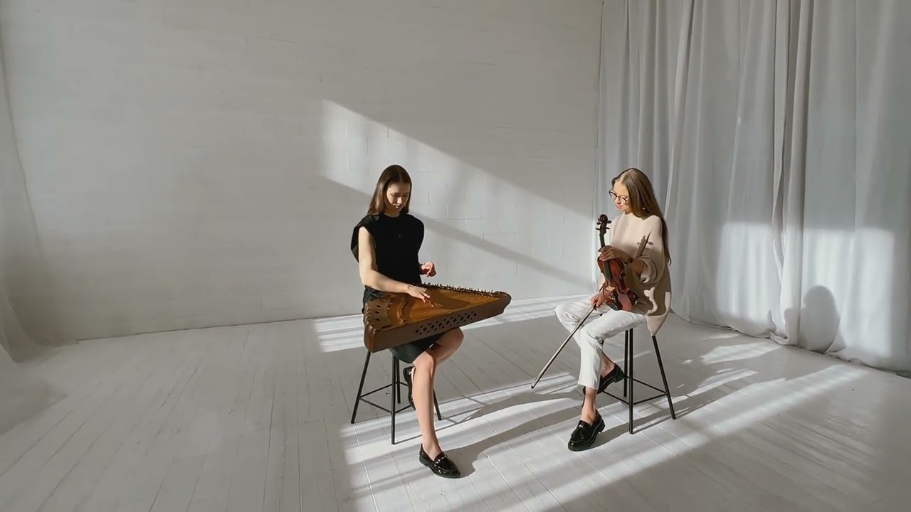 Tu galinga upė - by Rasa & Lina