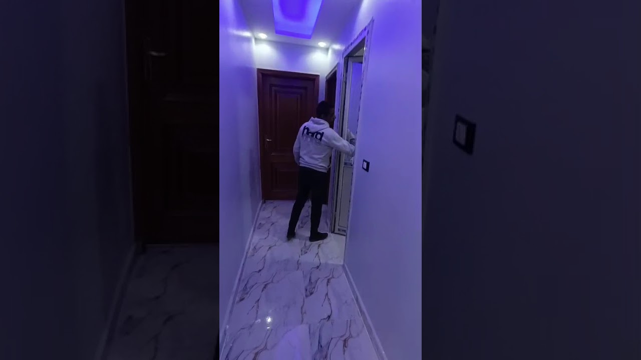 شقق للبيع في شارع 27 النزهه 2 في جميع الخدمات في موقع ممتاز جدا