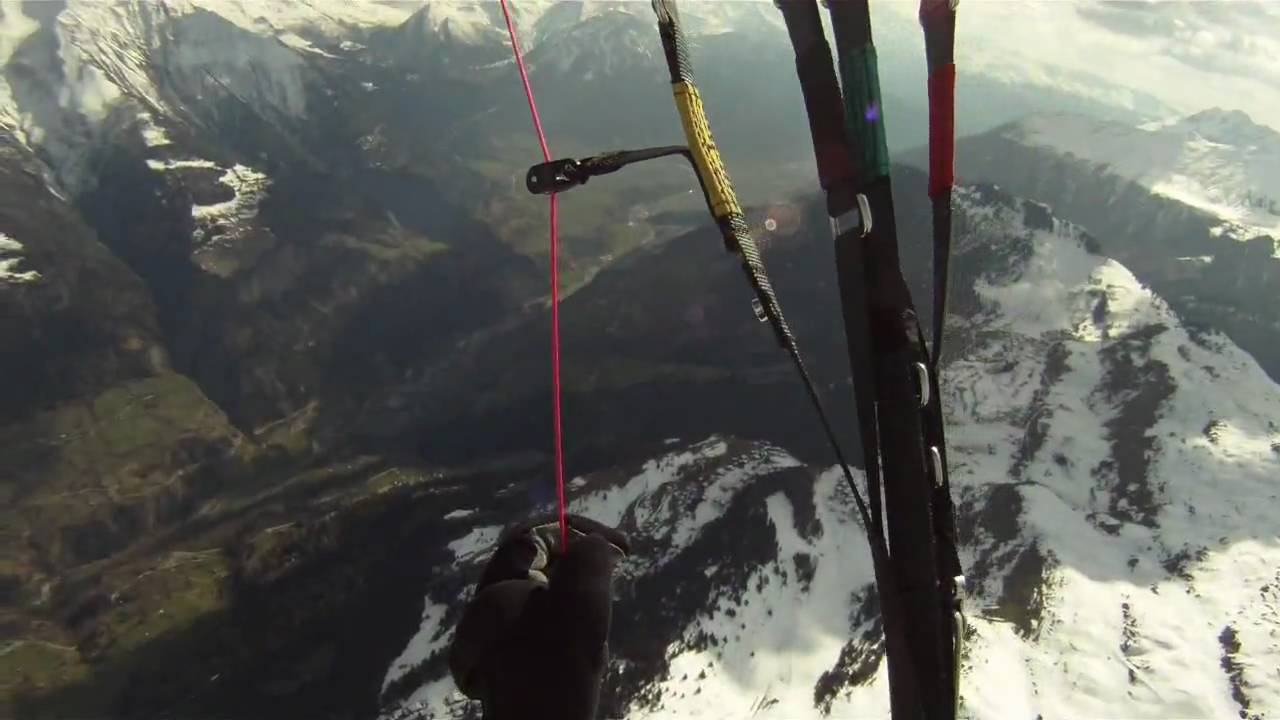 Paragliding Wallis