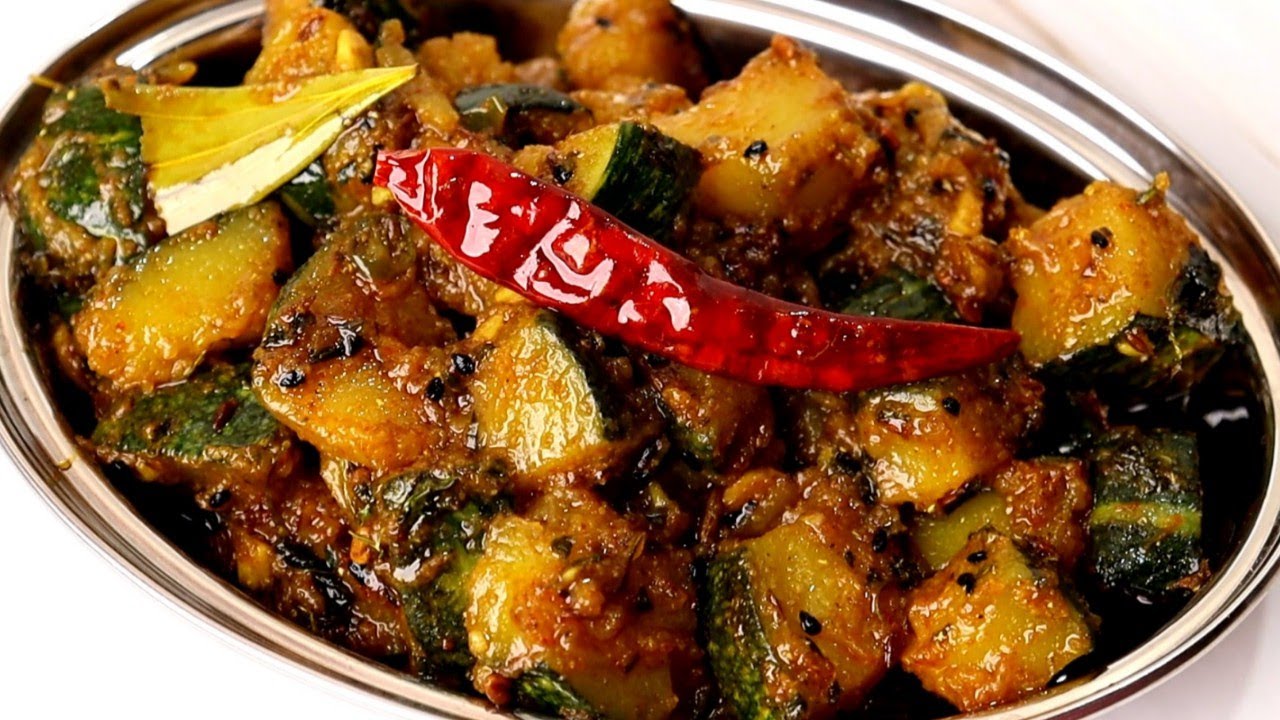 कद्दू की चटपटी मसालेदार सब्जी। Halwai Style Kaddu Ki Sabji | Kaddu Ki Sabji | Pumpkin Curry Recipe