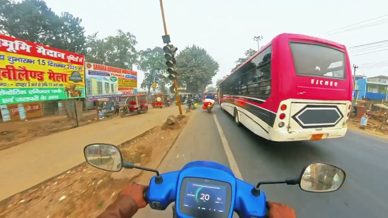 Overcrowd handled by police to avoid any type of accident ll Patna Bihar India l Daily Moto Vlogging