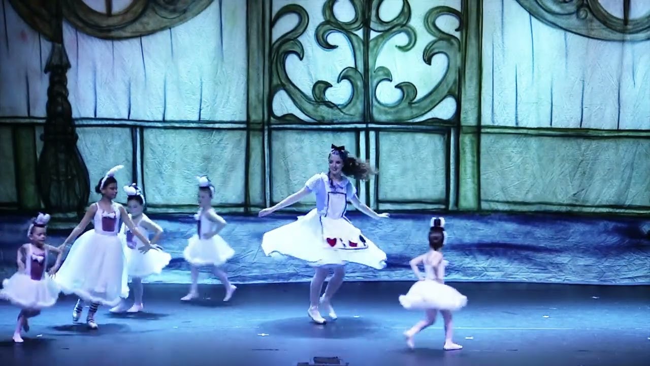 Corpo de Ballet apresenta Alice no País das Maravilhas - 2022