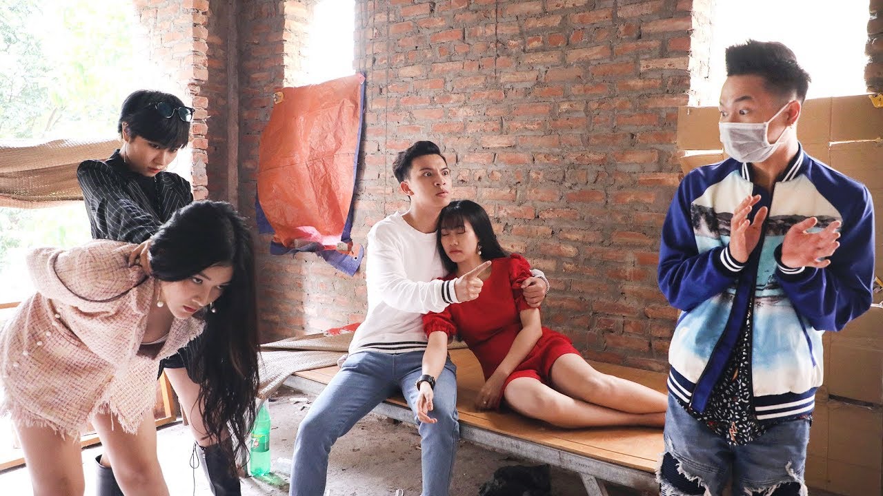 Chị Đại Tóm Gọn Người Yêu Cũ Của Em Trai, Giở Trò Bắt Cóc Đại Tiểu Thư
