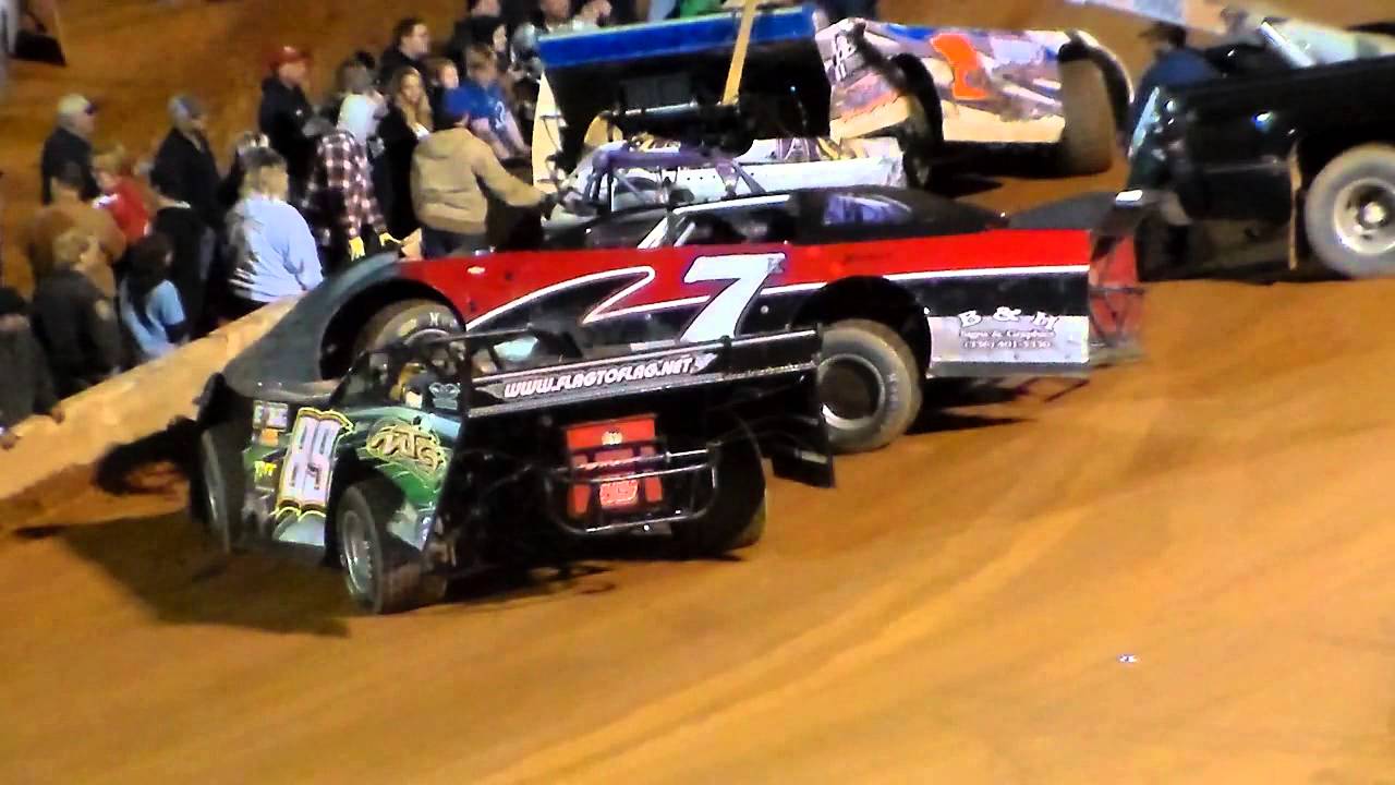 Friendship Speedway ( BIG BOYS PLAYING N THE DIRT)2012