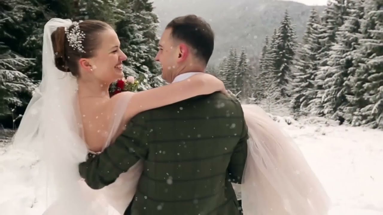 Appelt's Diamonds Winter Ring (short)