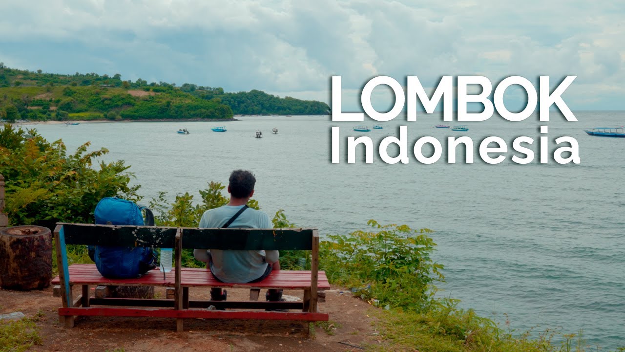 A Daily Hike on the road from Bangsal to Mataram, Lombok - Indonesia